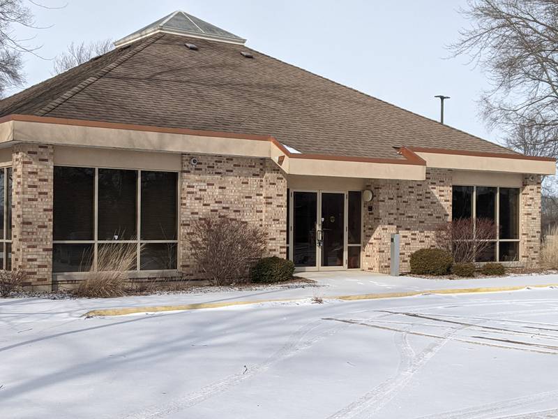 Fay’s Finest Foods, which is a grilled onsite catering service, plans to lease the former Heartland Bank property for the business. The property is not currently contiguous with the city.