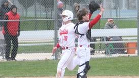 Ottawa stays hot with 9-5 win over Hall