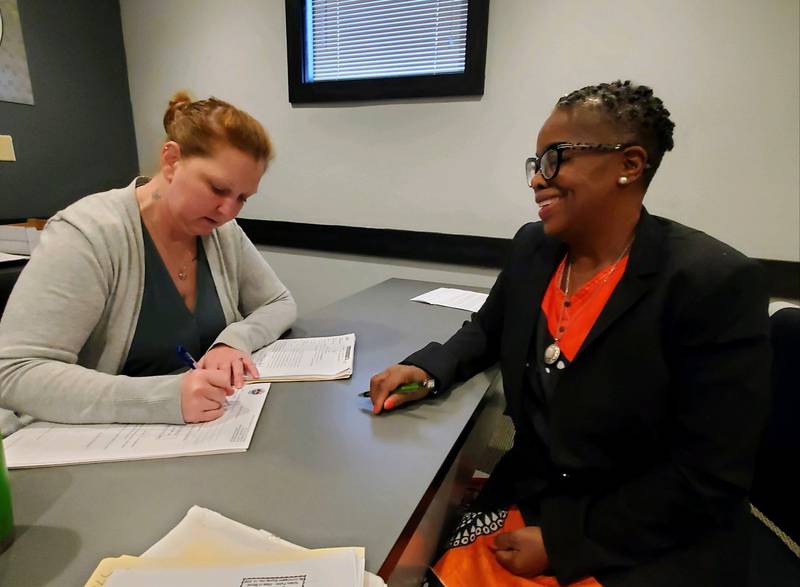 Tammie Shered (right) files her candidacy for DeKalb County Circuit Clerk on Nov. 28.