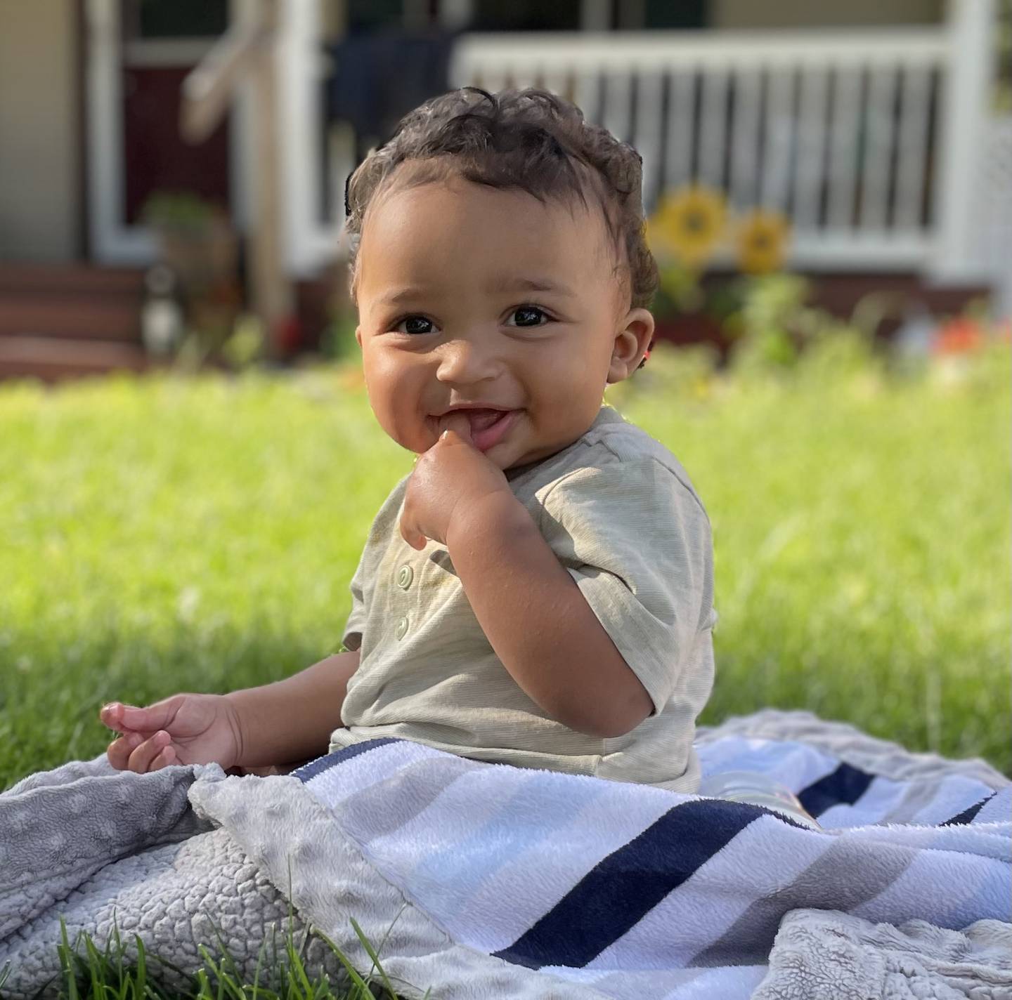 Entry No. 9 in the contest is Malachi Massamba, 10 month old son of Michel and Colleen Massamba of Ohio, Illinois.