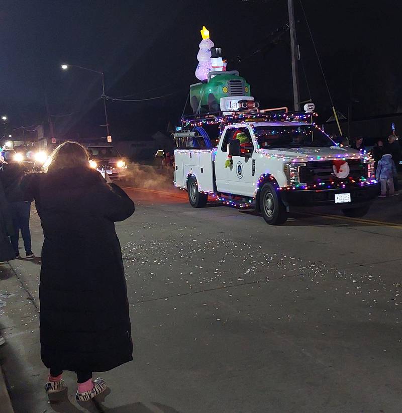 Photos Peru hosts Lighted Christmas Parade Shaw Local