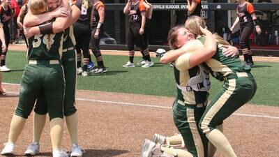Softball: St. Bede dethrones Illini Bluffs for 1A title