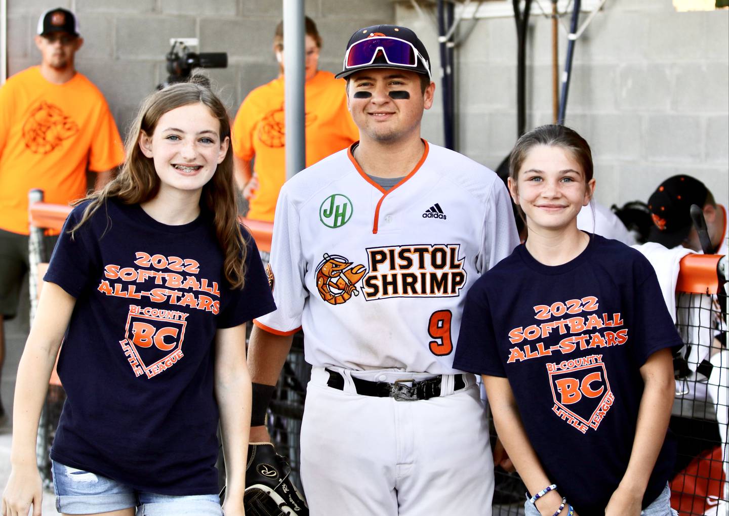 Paige Tonioni (left) and Sarah Schennum