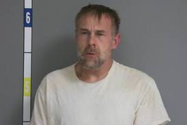 Rockdale felony suspect jailed for driving offense