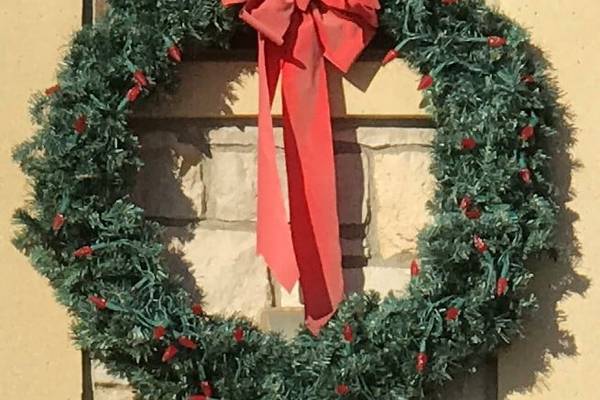 ‘Keep the Wreath Red’ campaign a reminder for home fire safety during holidays