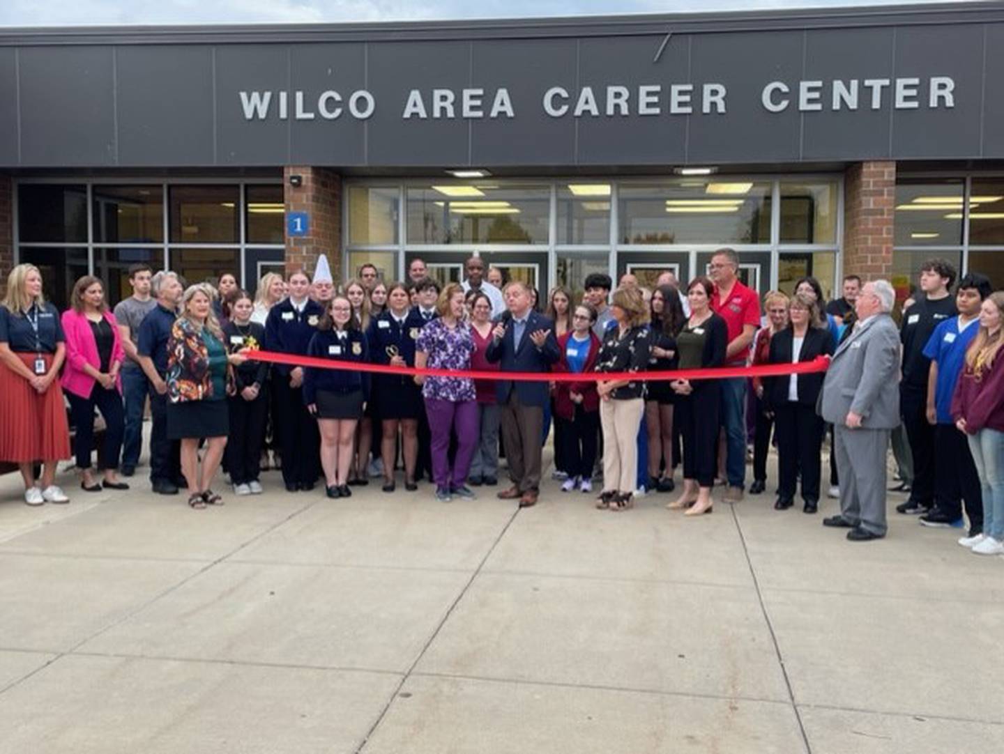 Wilco Area Career Center hosts ribbon cutting for it's new veterinary assistant training lab.