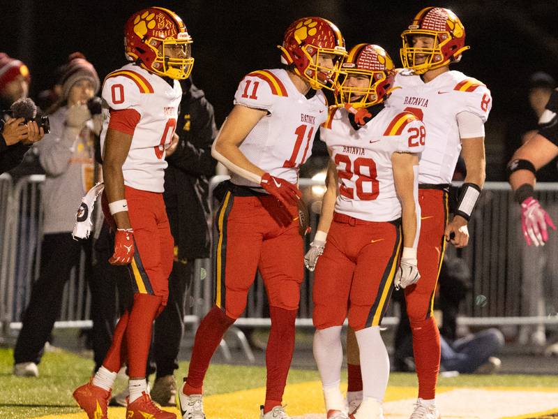 Stout defense, rejuvenated offense leads Batavia over Wheaton Warrenville South to reclaim DuKane Conference