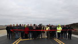 Plainfield opens 143rd Street West extension with ribbon-cutting 