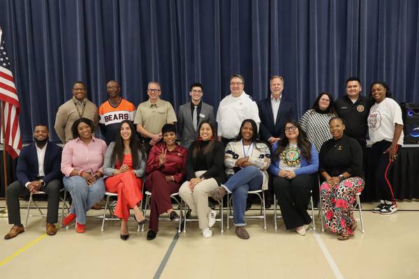 Joliet District 86 schools welcome Principals for a Day 