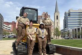 Challenges persist for women, minorities breaking into Illinois’ skilled trades