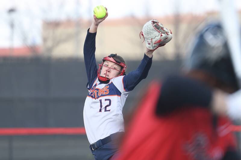 Romeoville’s Lillian Roberts delivers a pitch against Bolingbrook on Tuesday, March 28, 2023.