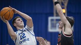 Newman’s strong finishes overcome Hall’s hot starts