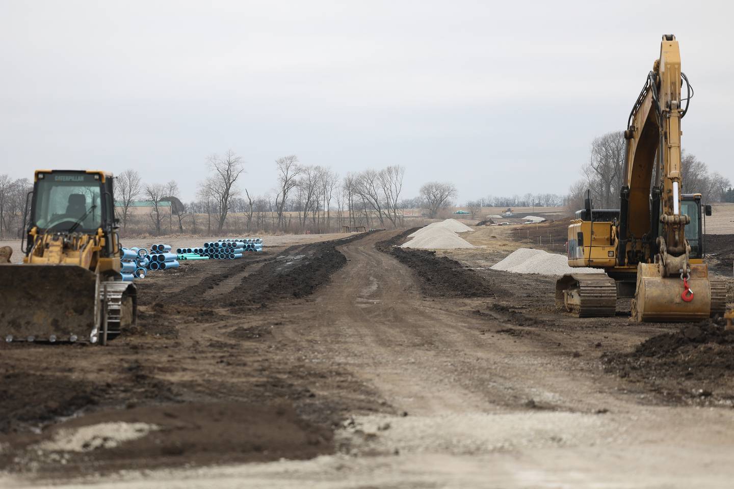 A dirt road connects 143rd Street to Ridge Road on Thursday Mar. 7th, 2024 in Plainfield.
