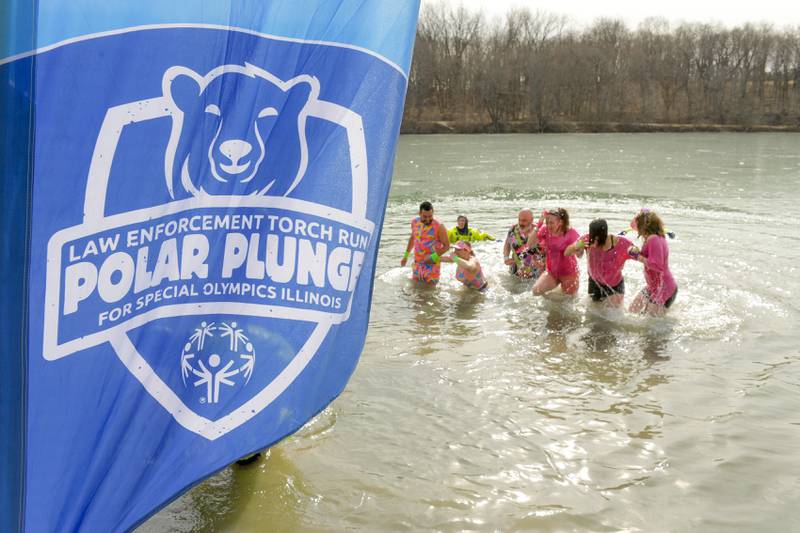 Law Enforcement Torch Run Polar Plunge for Special Olympics Illinois Athletes at Silver Springs State Park on Sunday, Mar 1, 2026 in Yorkville.