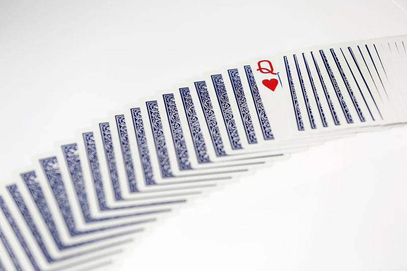 The La Moille Lions Club, 308 E. Howard St., will host a lunch for seniors at noon Tuesday, Jan. 2.