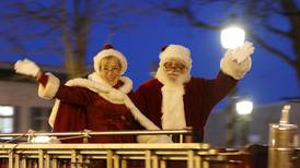 Photos: Woodstock Lighting of the Square 2025