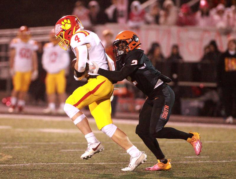 Photos: Wheaton Warrenville South vs Batavia in Week 8 football Shaw