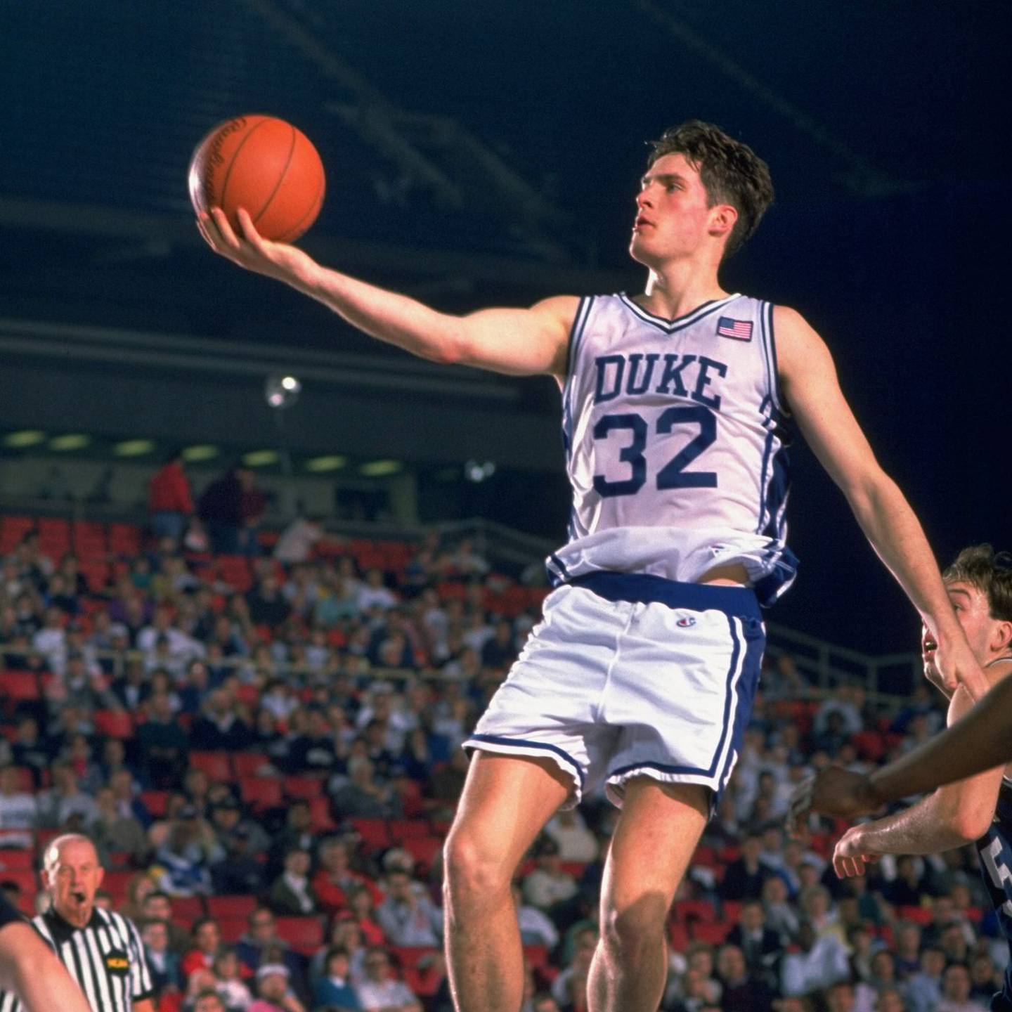 Former Duke star Christian Laettner will be hosting a basketball camp on Saturday, April 19 at Yorkville Christian High School.
