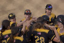 Softball: Joliet West overcomes four-run deficit in seventh inning to beat Plainfield North