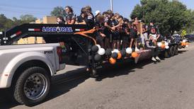 McHenry High celebrates 100 years at homecoming parade
