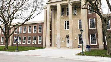 Sterling Schools Foundation to host inaugural Blue & Gold Scavenger Quest on May 2