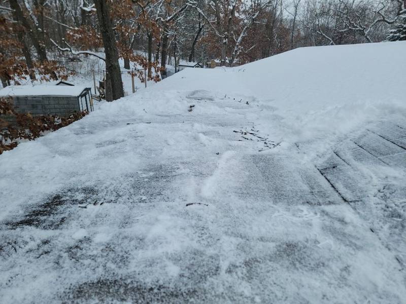 Northern Illinois Seamless Roofing - Winter-Proofing Your Property: The Benefits of Seamless Roofing