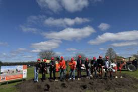 Minooka Community High School breaks ground on new career center, fieldhouse