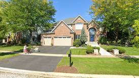 Sale closed in Geneva: $850,000 for a single-family home