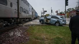Car crashes into Metra train in Fox River Grove
