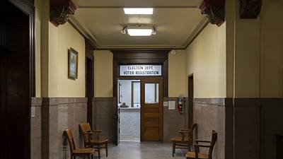 Lee County 2026 primary candidates turn in nomination papers on first two days of filing