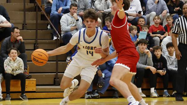 Photos: Hinsdale Central vs. Lyons boys basketball