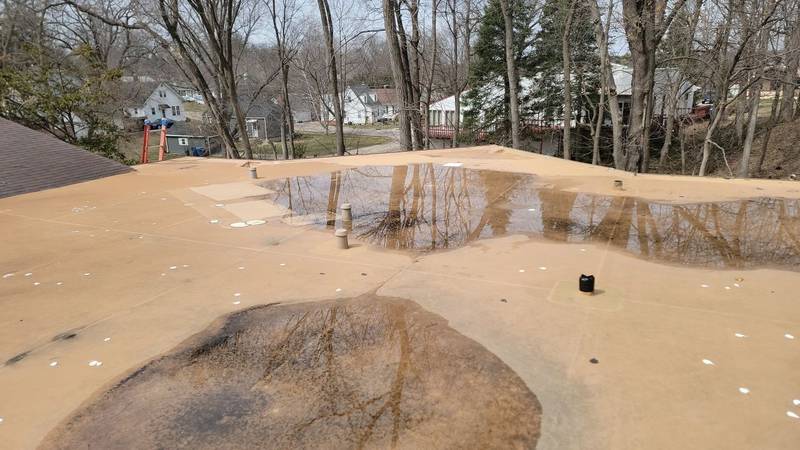 Northern Illinois Seamless Roofing - What Really Occurs During a Roof Inspection
