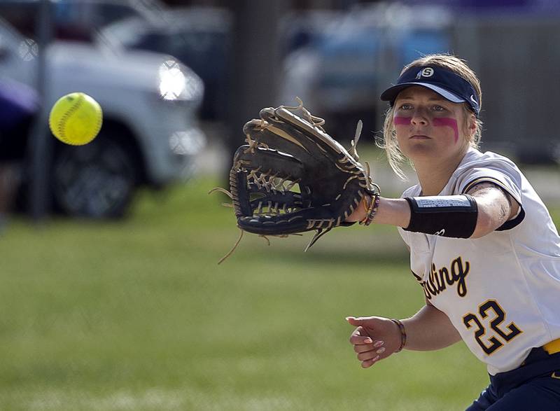 Sterling’s Georgia Gallardo makes a catch at first against Rochelle Tuesday, May 27, 2025, during a Class 3A Regional softball game in Dixon.