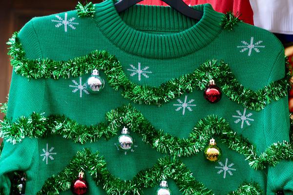 Glen Ellyn’s Ugly Sweater Dine Around Downtown event set for Dec. 10