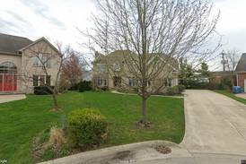 Single-family home sells for $1.83 million in Hinsdale