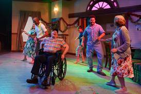 ‘A Jukebox for The Algonquin’ pushes buttons, tickles funny bones at Citadel in Lake Forest