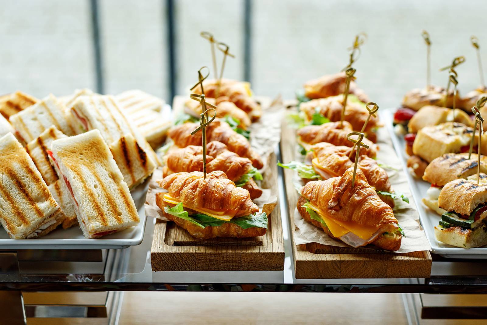 Three reasons to choose HyVee Catering for your spring events Shaw Local