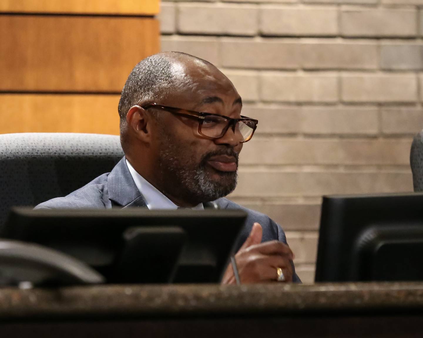 Committee chairman Terry Morris speaks at the Joliet City Council Committee meeting on single-family rentals.  Aug 11, 2022.