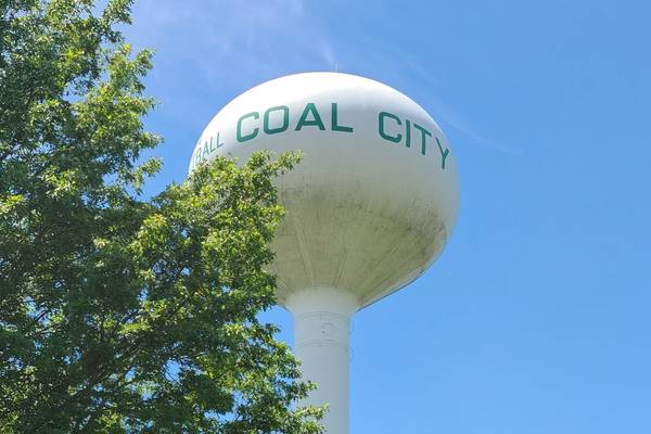 Coal City Kriskindle Market and tree lighting runs Sunday