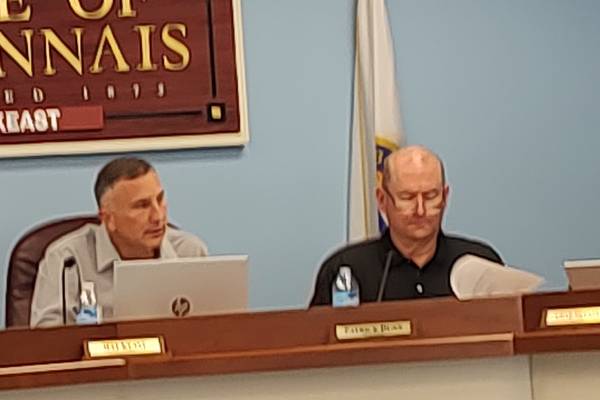 Bourbonnais trustees OK ordinance banning sale of cannabinoids and kratom