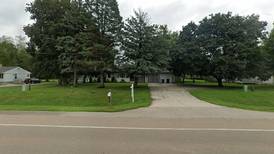 Single-family home sells in Sycamore for $300,000