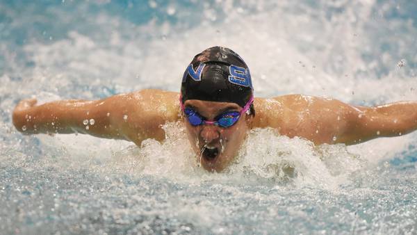 Brady Nightlinger’s big day leads St. Charles North to sectional title