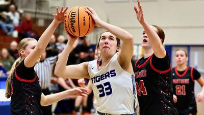 Photos: E-P at Princeton girls basketball