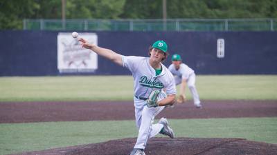 Baseball: Ryan Sloan, York shut down No. 1 seeded St. Charles East in Class 4A sectional semifinal