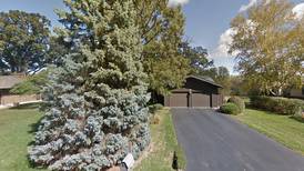 Sale closed in Elgin: $545,000 for a five-bedroom house