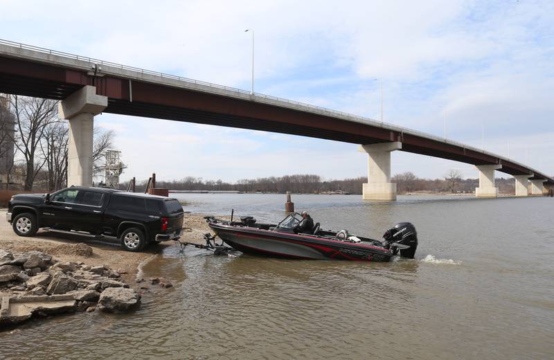 Photos National Walleye Tour returns to Spring Valley after 10year