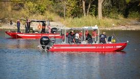 McHenry man who died in Fox River watercraft crash ID’d; he raced PWCs on Chain O’ Lakes