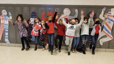 Photo: Bureau Valley North second graders make patriotic self portraits