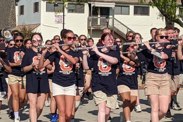 Oswego students celebrate high school homecoming week