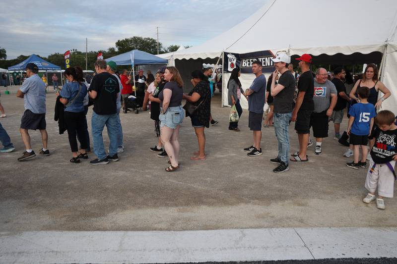 Lockport’s Old Canal Days fun for visitors, vendors Shaw Local